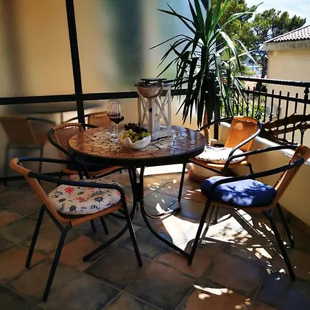 Deak Lägenhet Makarska