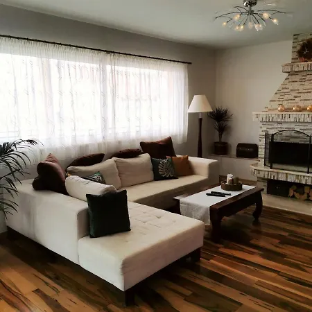 Deak Lägenhet Makarska