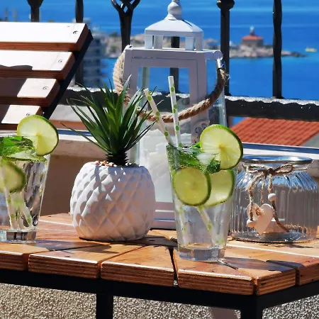 Lägenhet Deak Makarska