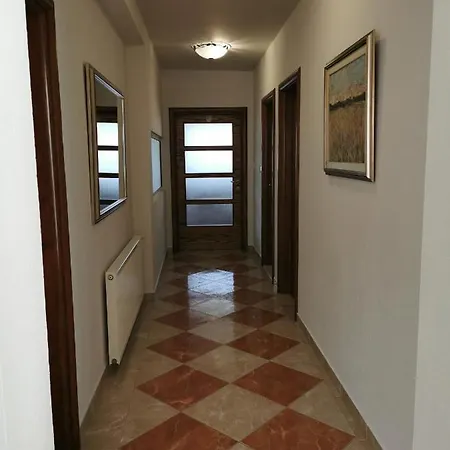 Deak מאקרסקה