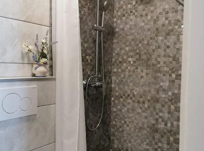 Deak * 马卡尔斯卡